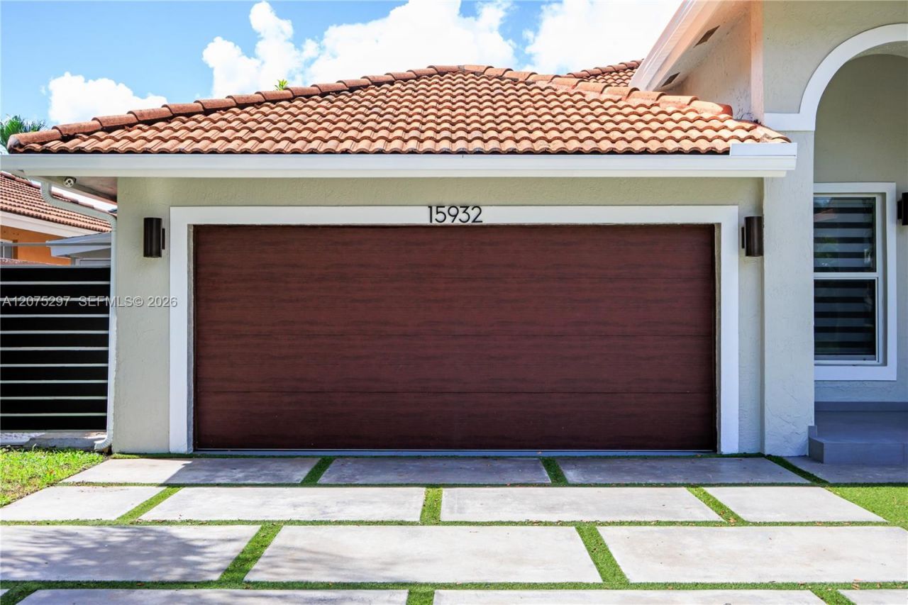 15932 SW 101st Ter, Unit 15932, Miami, FL 33196 Photo