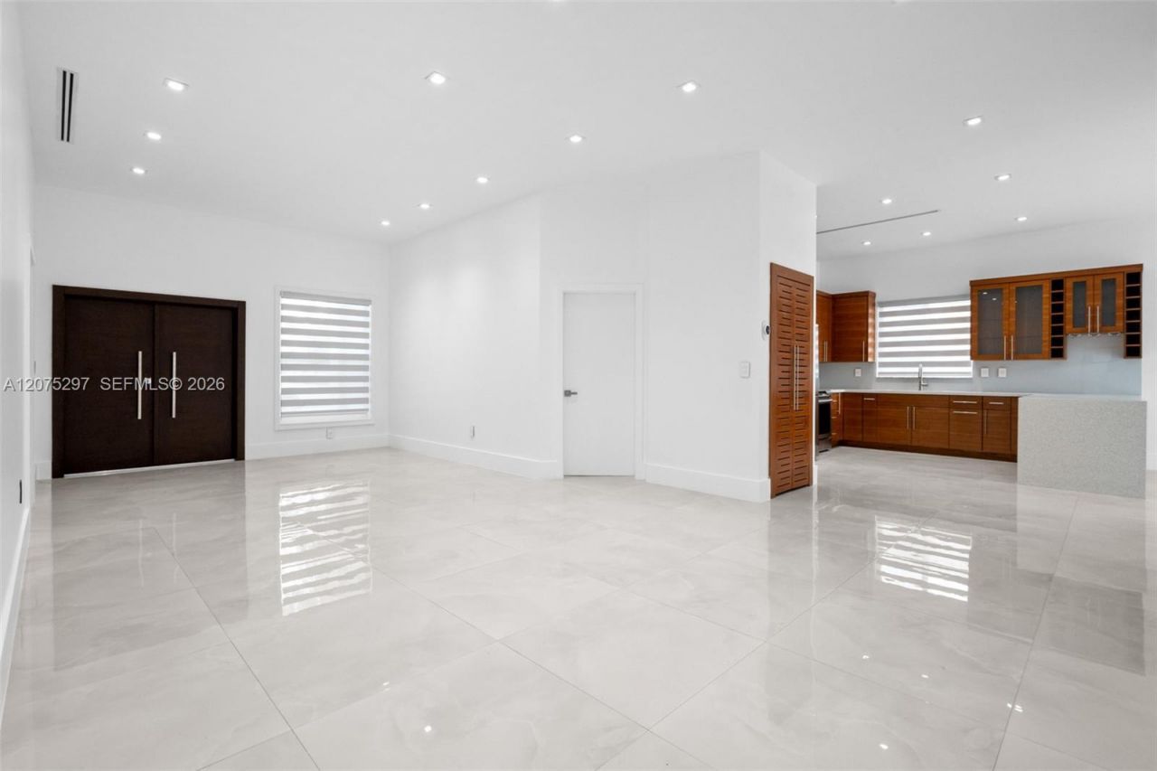 15932 SW 101st Ter, Unit 15932, Miami, FL 33196 Photo