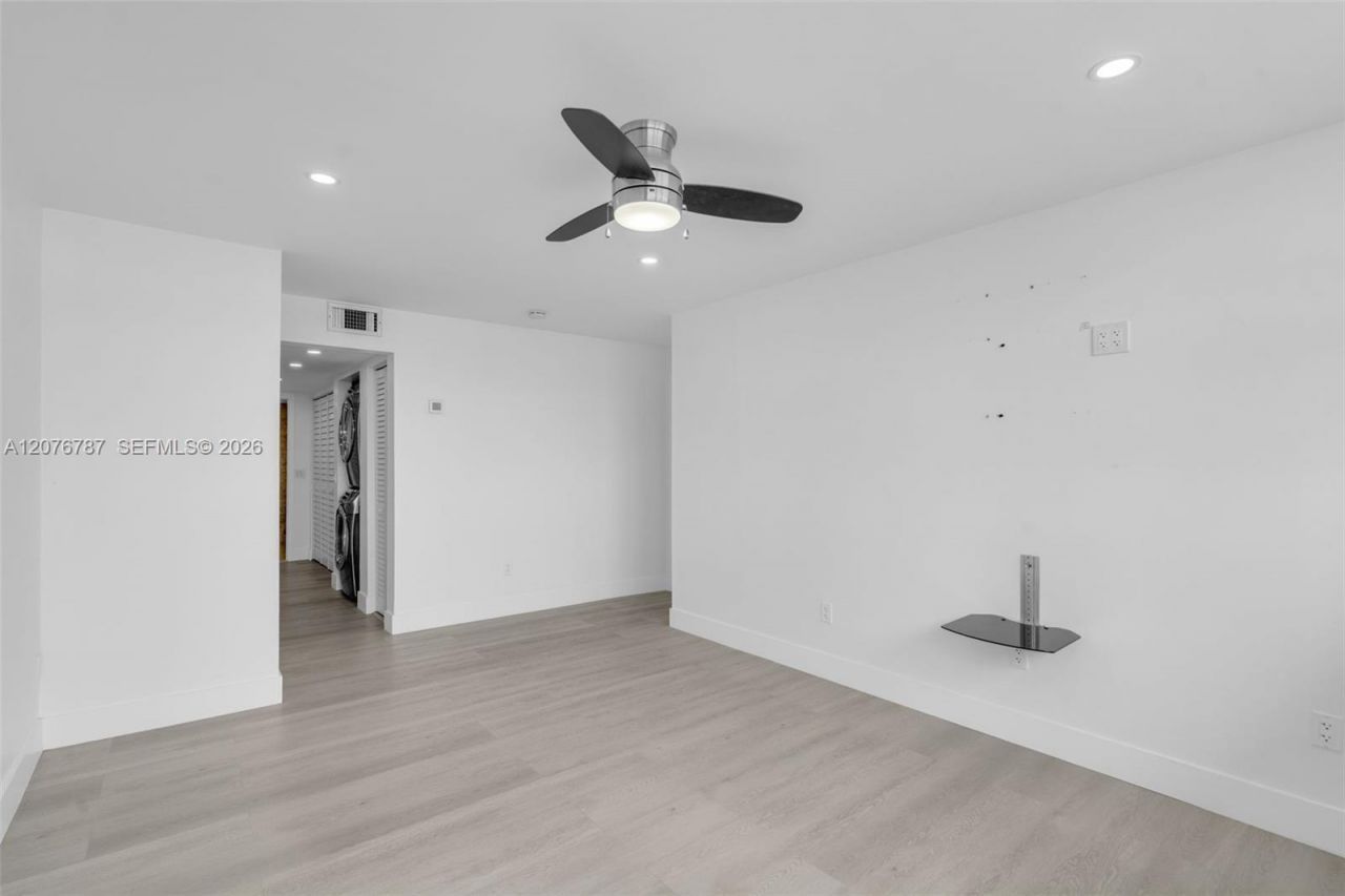11755 SW 18th St , Unit 409, Miami, FL 33175 Photo