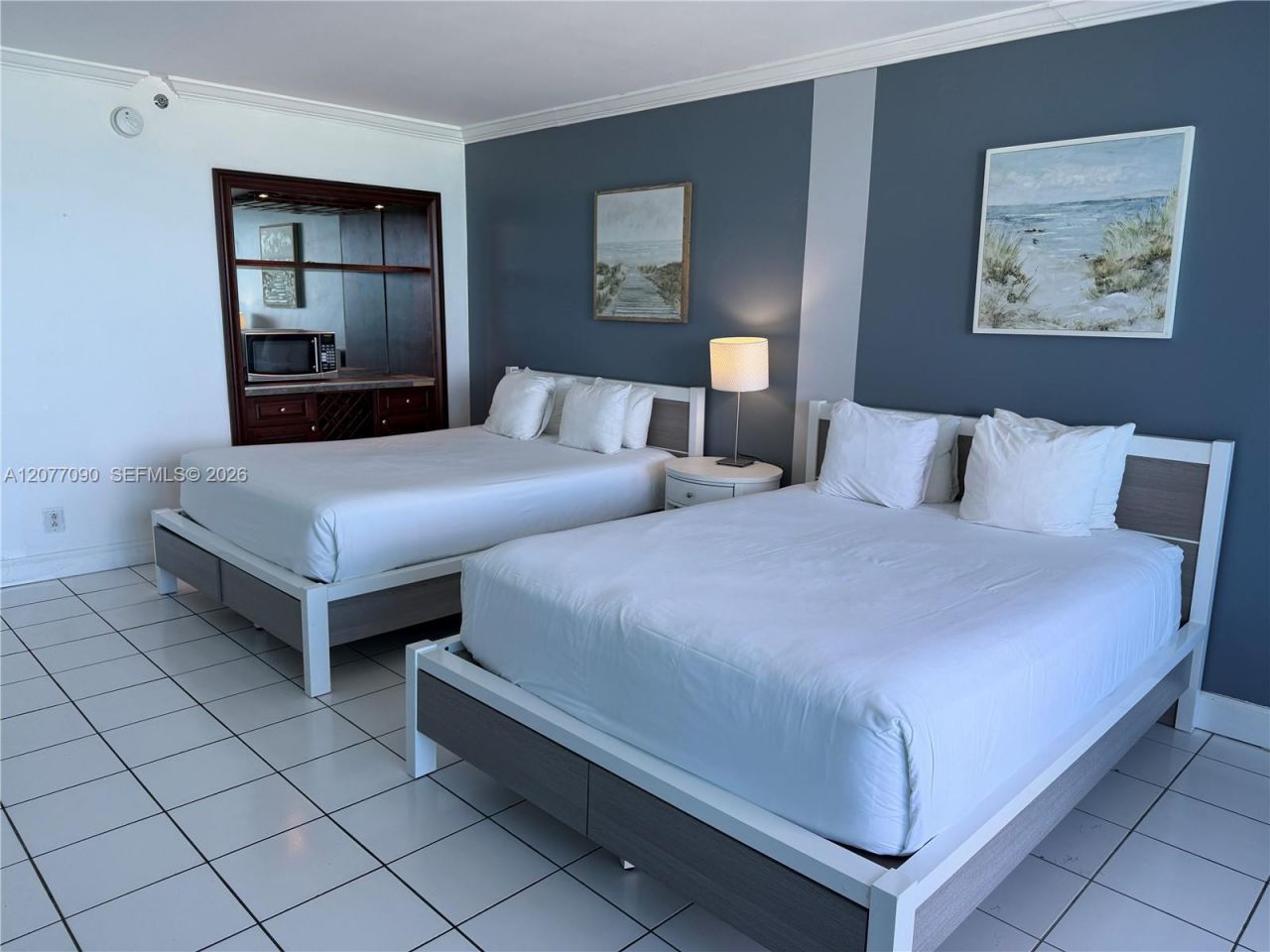 5445 Collins Ave, Unit 729, Miami Beach, FL 33140 Photo