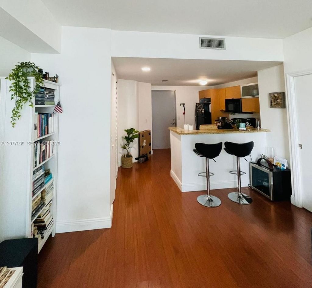 3180 SW 22nd Ter , Unit 908, Miami, FL 33145 Photo