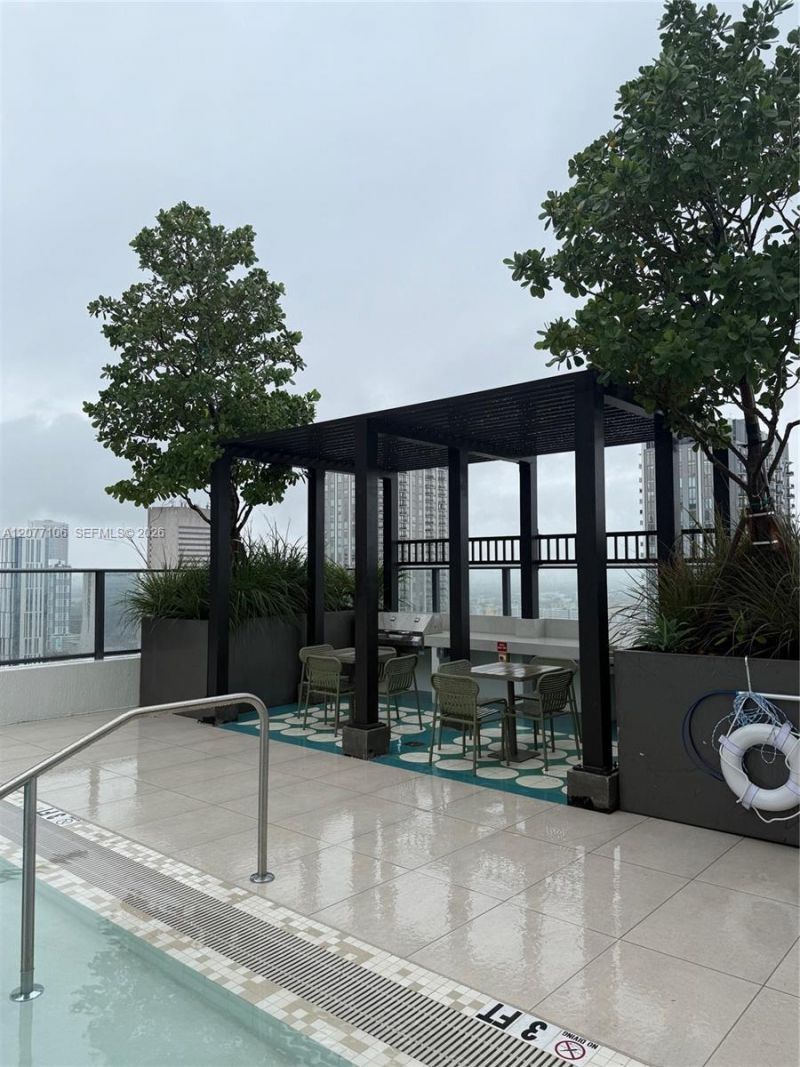 11 NE 6th St, Unit 706, Miami, FL 33132 Photo