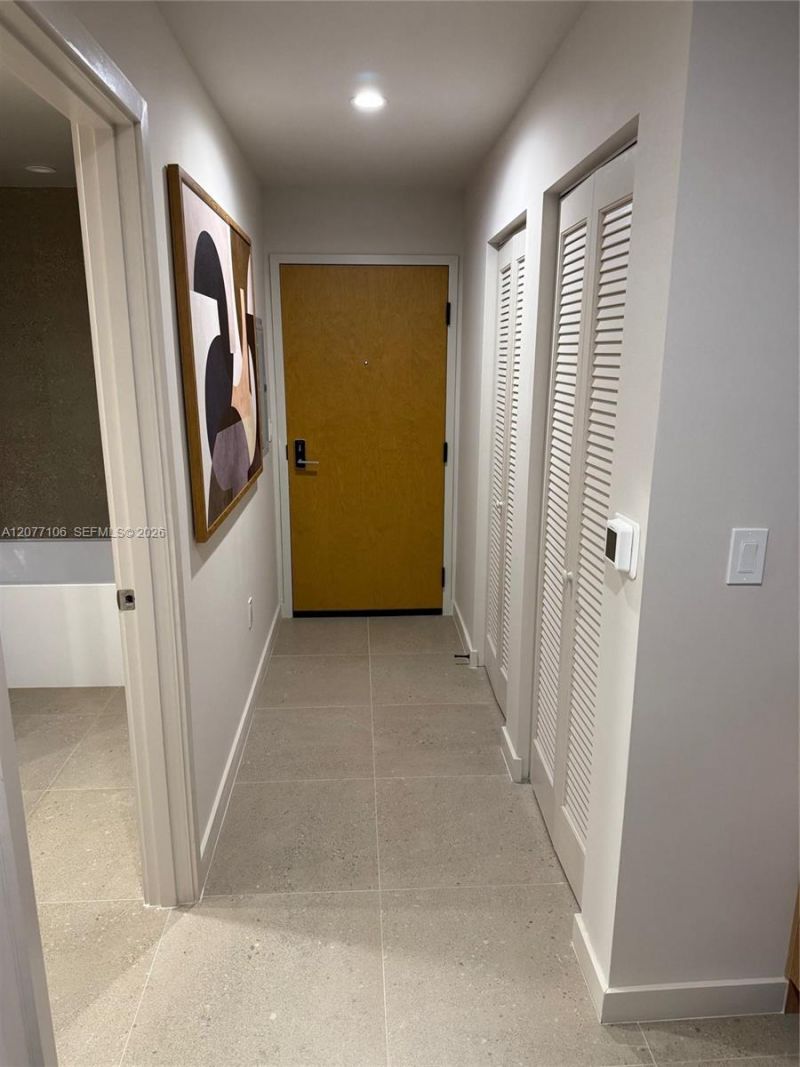 11 NE 6th St, Unit 706, Miami, FL 33132 Photo