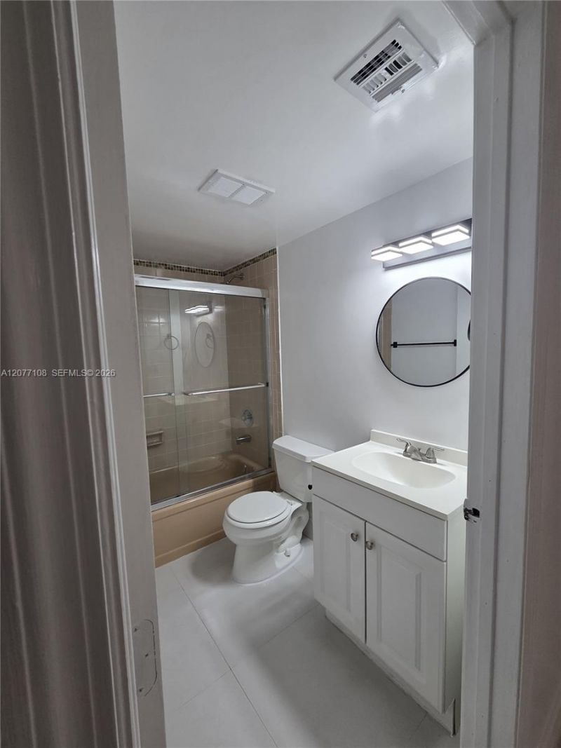 1020 NW 80th Ave , Unit 203, Margate, FL 33063 Photo