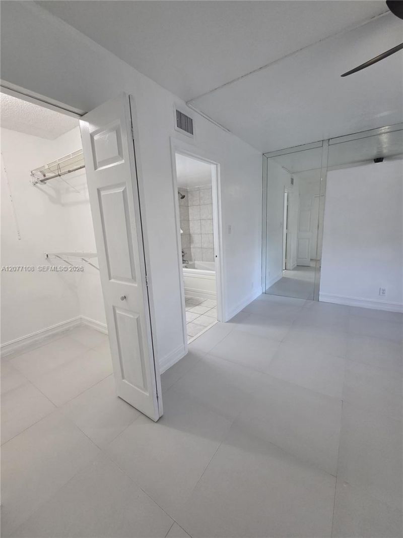 1020 NW 80th Ave , Unit 203, Margate, FL 33063 Photo