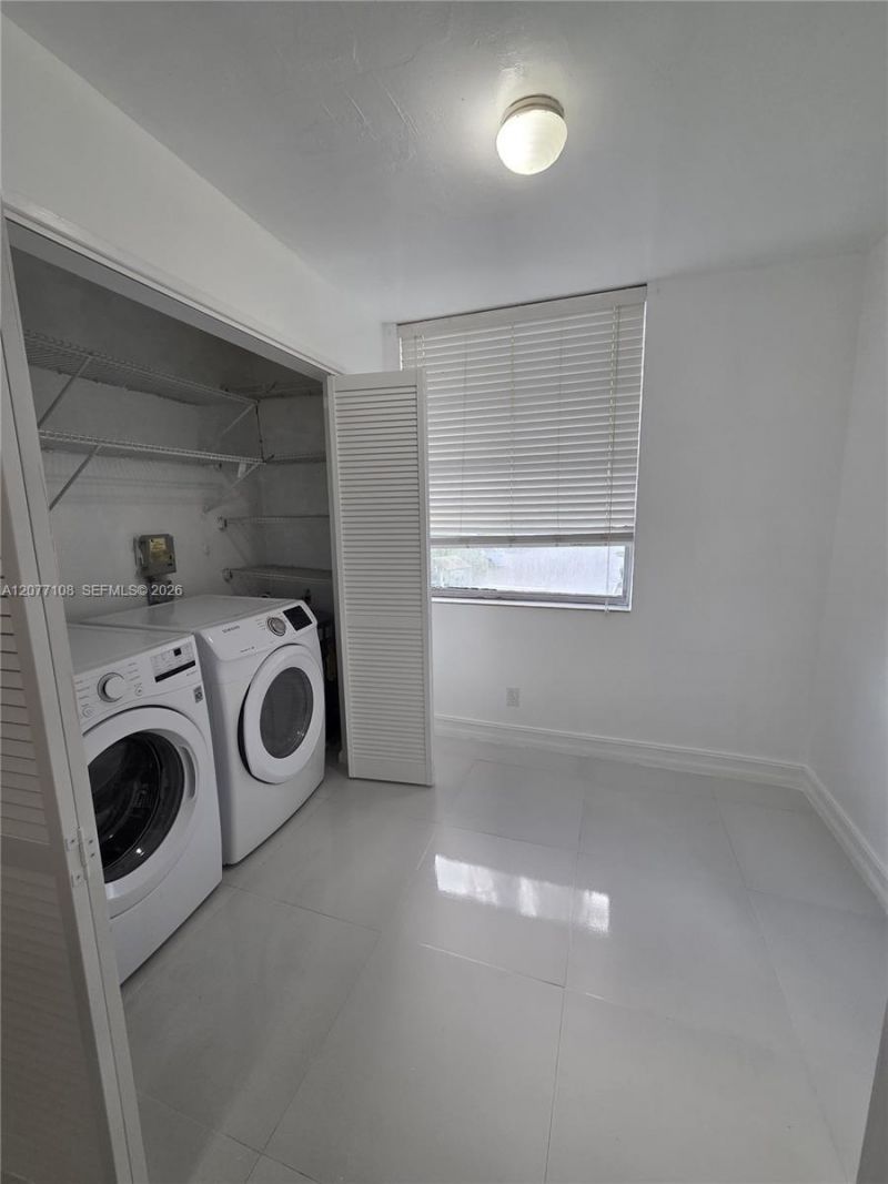 1020 NW 80th Ave , Unit 203, Margate, FL 33063 Photo