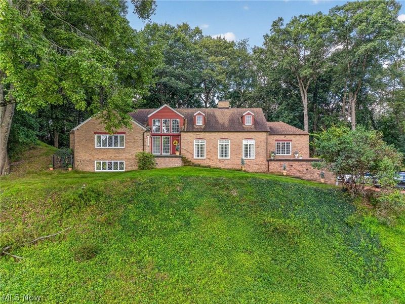 2715 Westdale Road NW, Canton, OH 44708 Photo 1