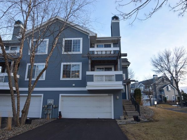 15635 24th Avenue N, Unit D, Plymouth, MN 55447