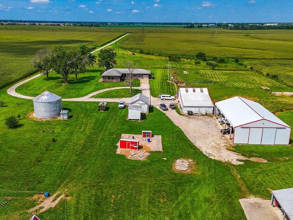 12736 Audrain Road 841, Mexico, MO 65265