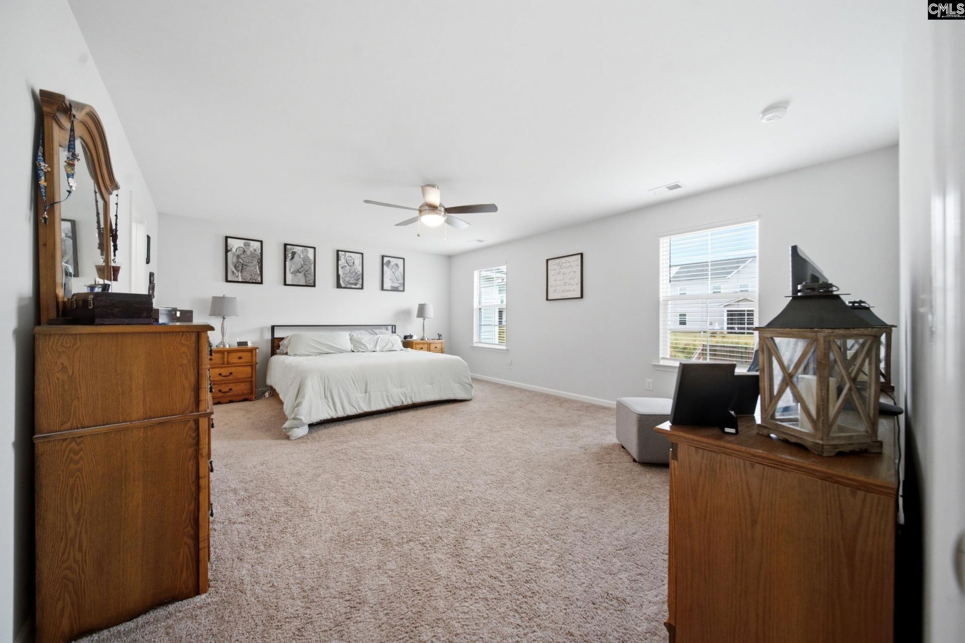 2818 Lugard Road  Photo 20