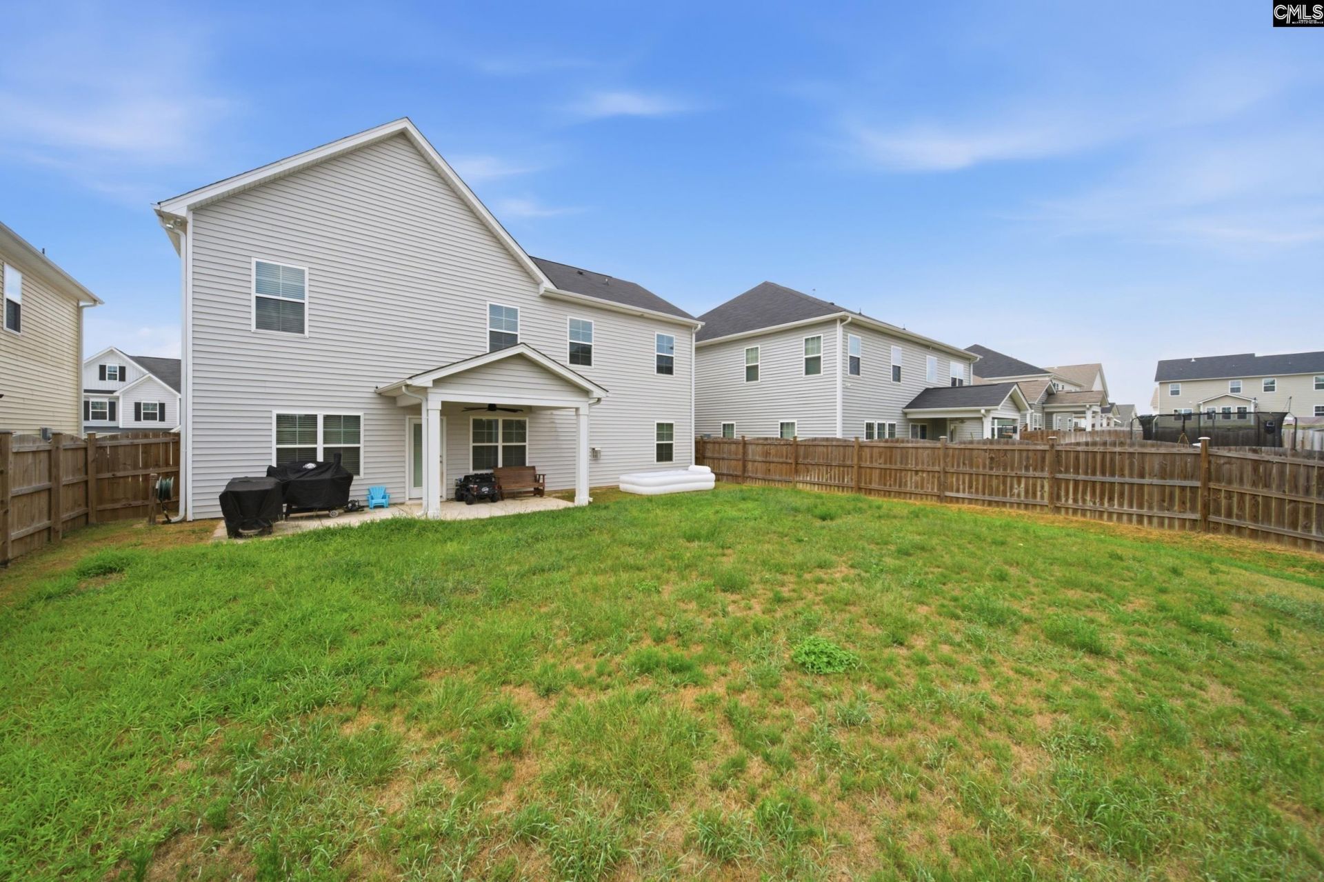 2818 Lugard Road  Photo 27