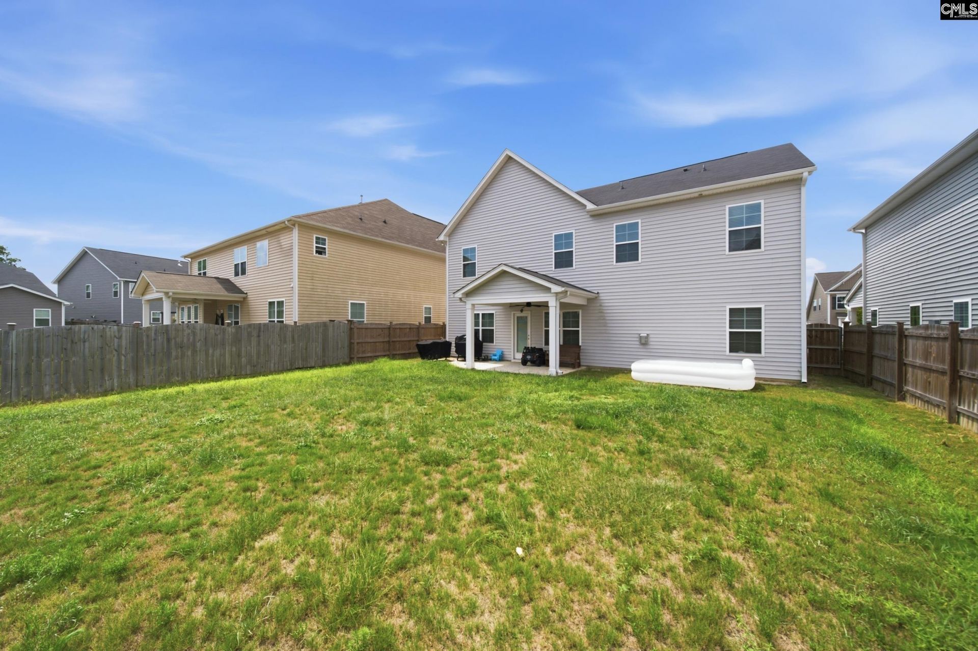 2818 Lugard Road  Photo 28