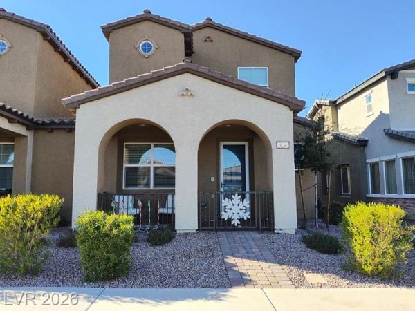 828 Royal Beekman Street , Henderson, NV 89011