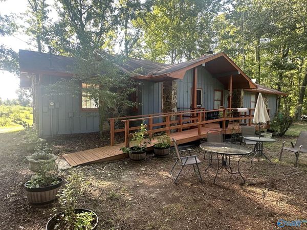7667 Alabama Highway 33, Moulton, AL 35650