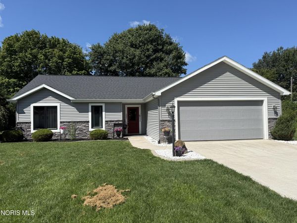 150 Pollack Street , Ney, OH 43549