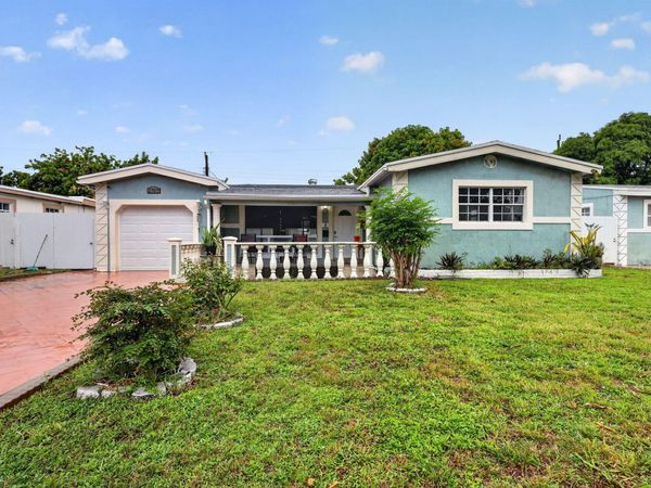 2707 BAHAMA Drive, Miramar, FL 33023