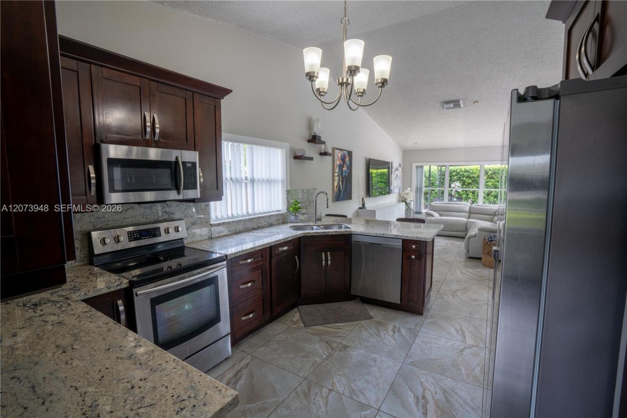 7301 SW 159th Ave , Miami, FL 33193 Photo