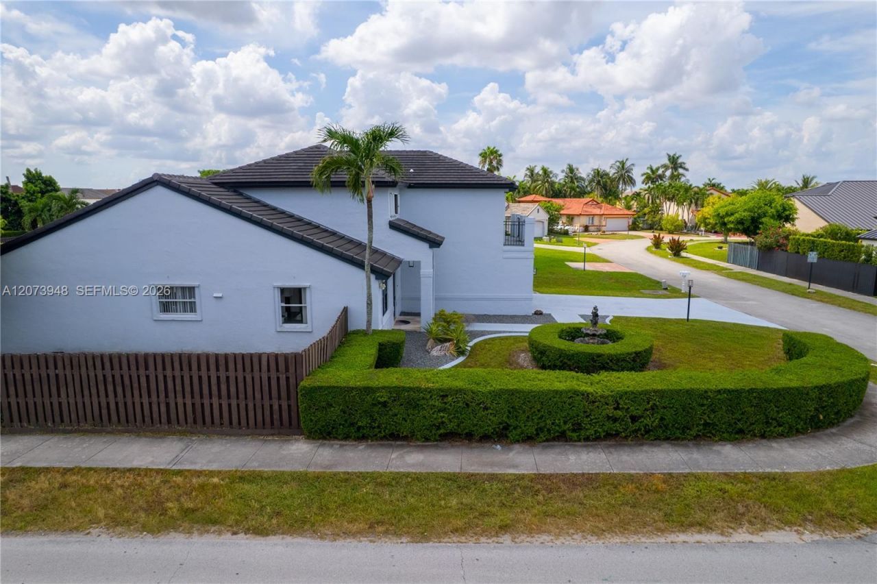 7301 SW 159th Ave , Miami, FL 33193 Photo