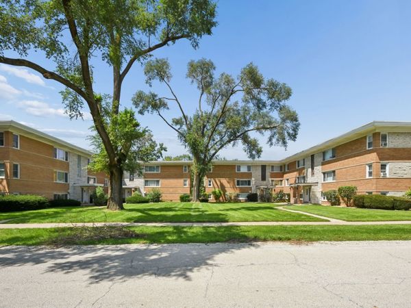 6850 W LODE Drive , Unit 2A, Worth, IL 60482