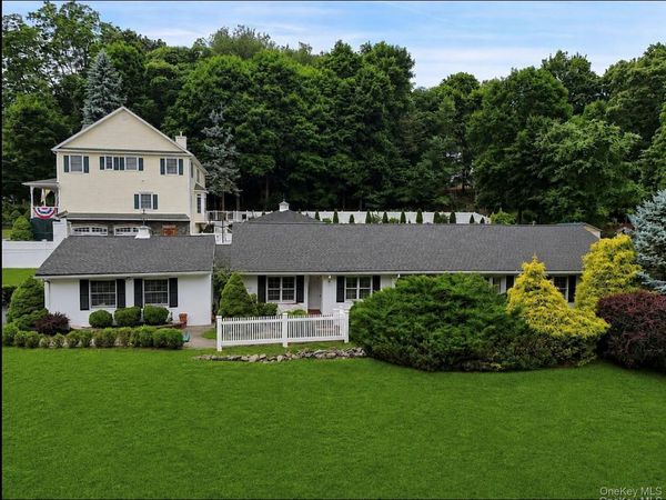 14 Brisman Drive , Thiells, NY 10984