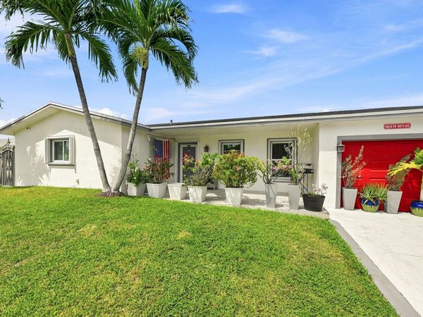 16820 SW 108th Avenue, Miami, FL 33157