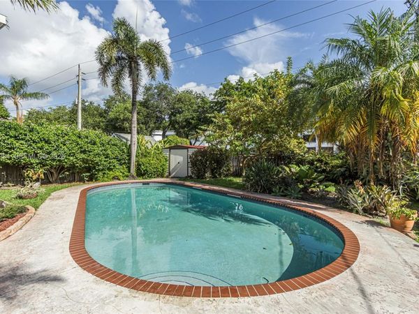 1523 Liberty St , Hollywood, FL 33020