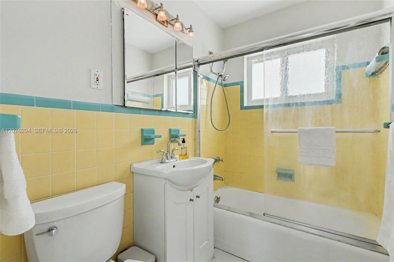 1523 Liberty St, Hollywood, FL 33020 Photo