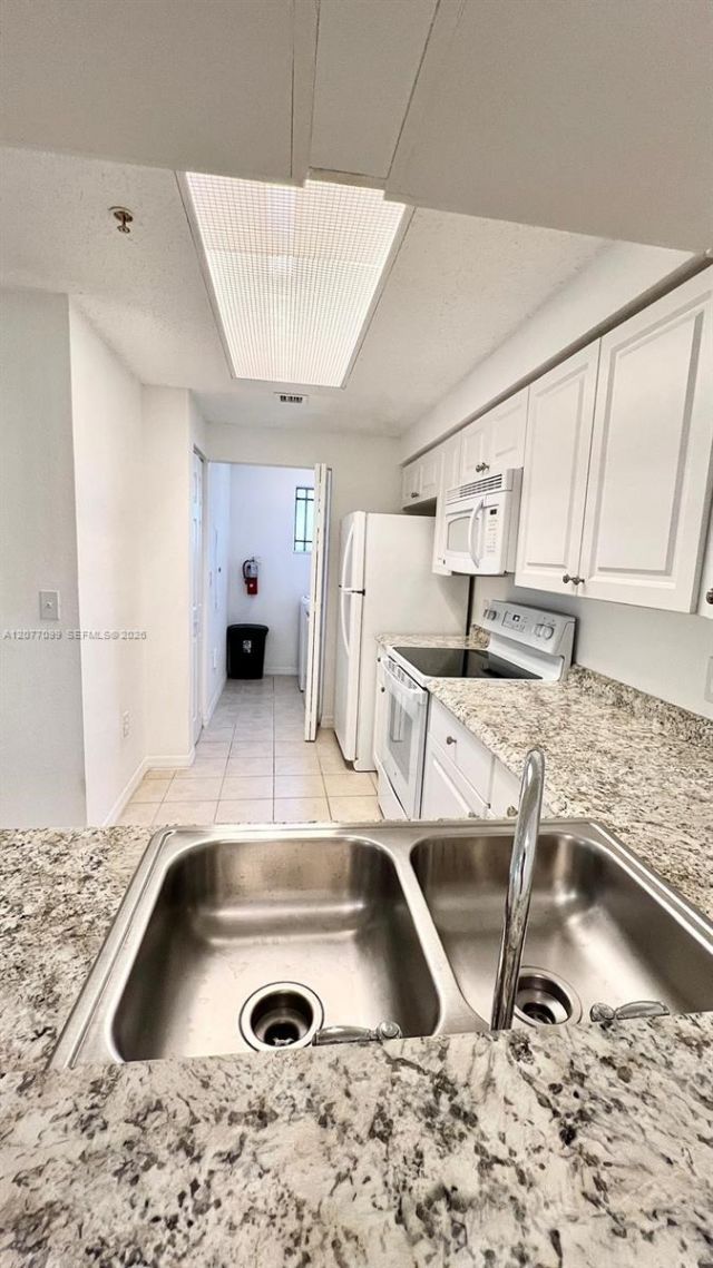 3021 Alcazar Pl , Unit 101, Palm Beach Gardens, FL 33410 Photo
