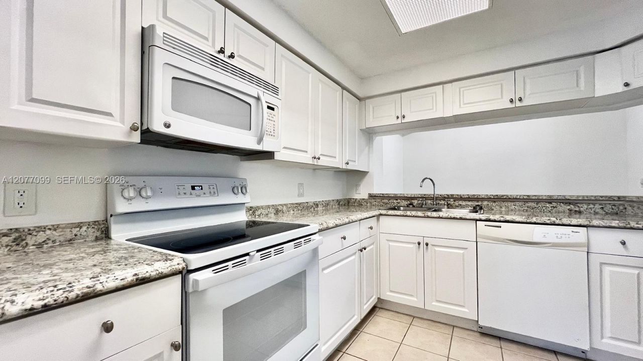 3021 Alcazar Pl , Unit 101, Palm Beach Gardens, FL 33410 Photo
