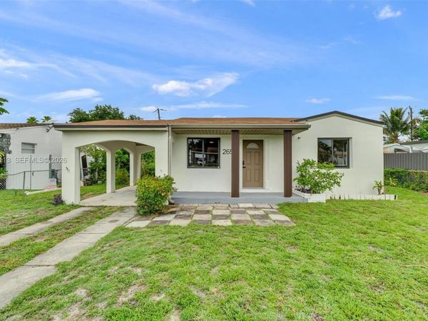 2651 Fletcher Ct , Hollywood, FL 33020