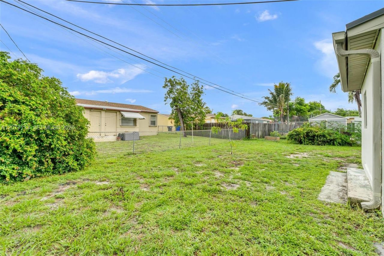 2651 Fletcher Ct, Hollywood, FL 33020 Photo