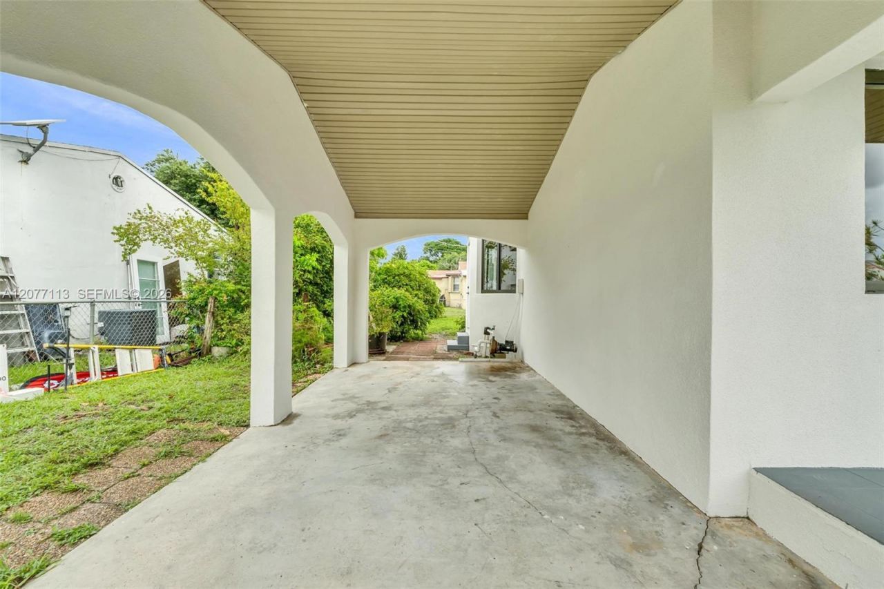 2651 Fletcher Ct, Hollywood, FL 33020 Photo