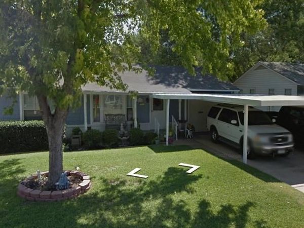 5128 Mallory Drive, Haltom City, TX 76117