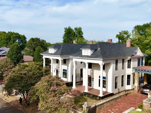 1605 Center Street, Little Rock, AR 72202