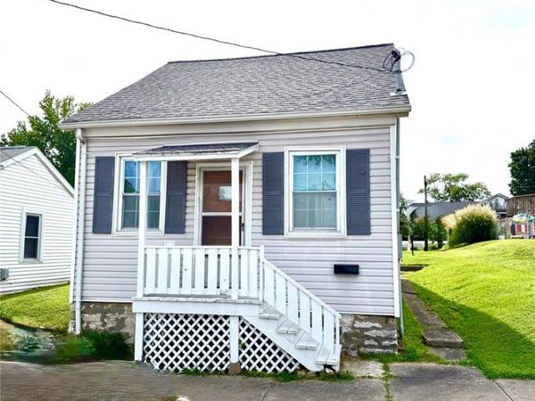 319 S. Main Street, Waterloo, IL 62298