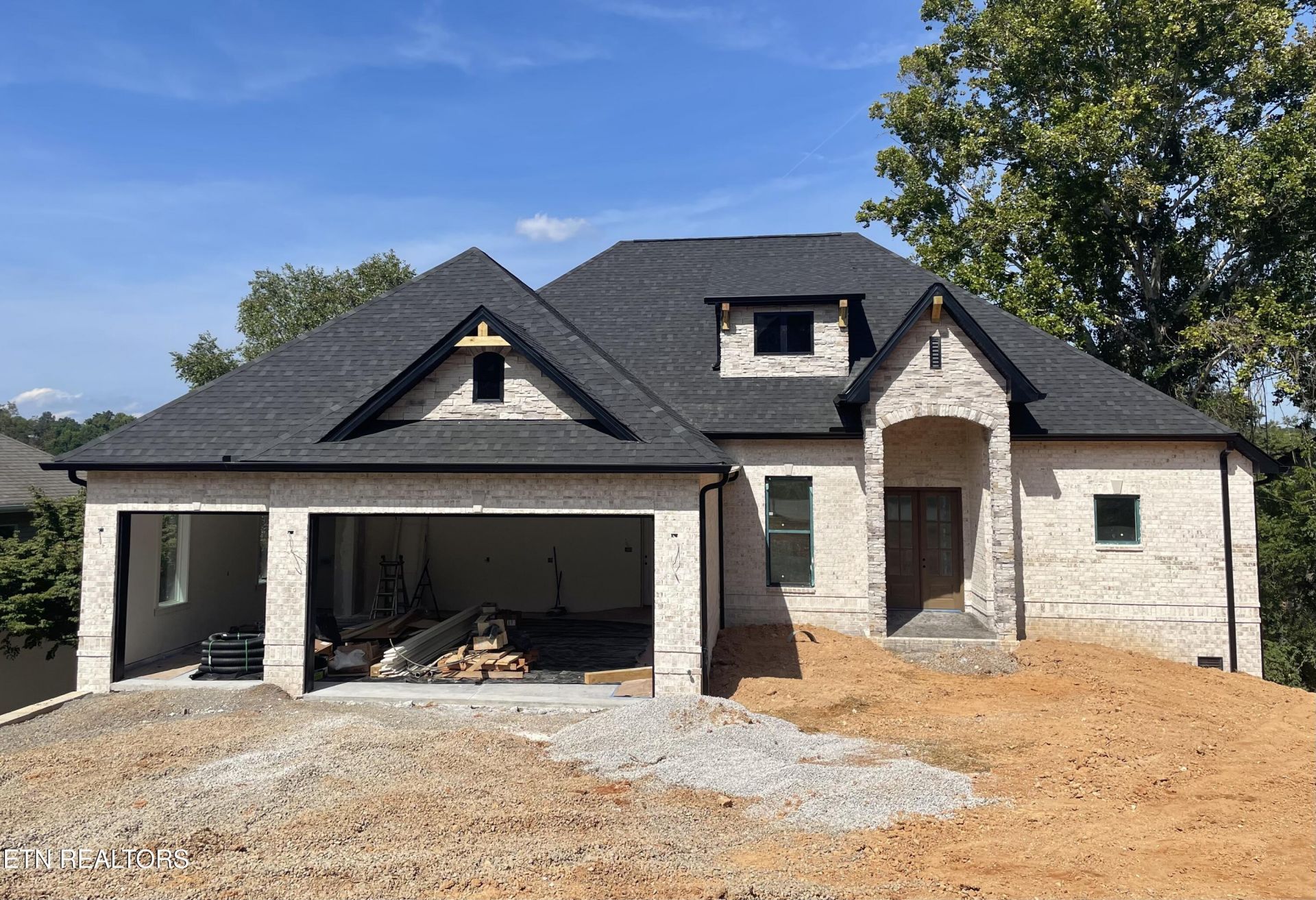 261 Ootsima Way, Loudon, TN 37774 Main Photo