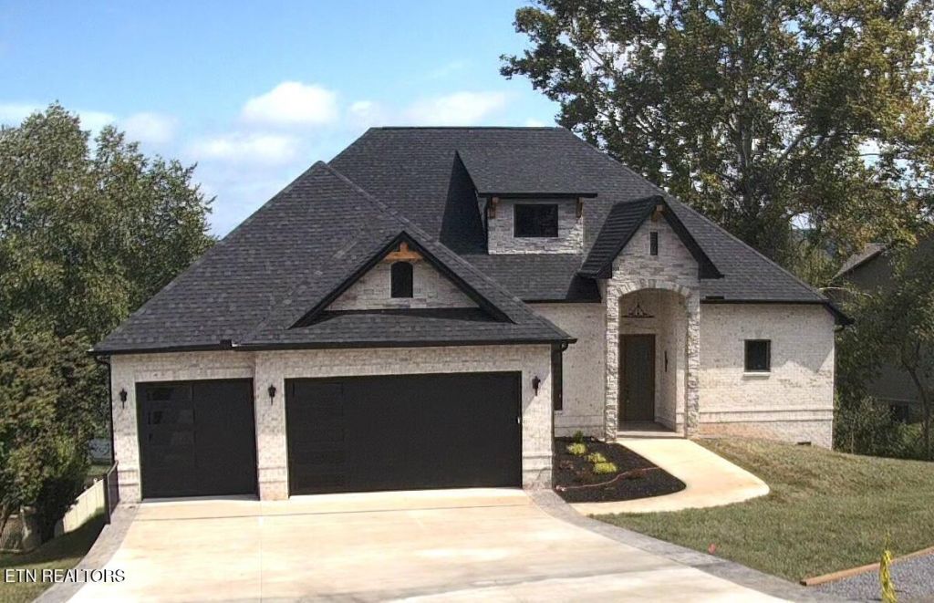 261 Ootsima Way, Loudon, TN 37774 Main Photo