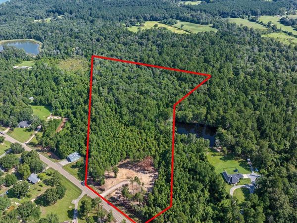 36764 Weiss Rd, Walker, LA 70785
