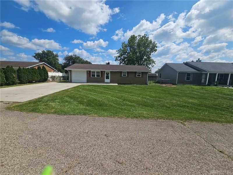 4669 Caudill Street, Lewisburg, OH 45338 Photo 2