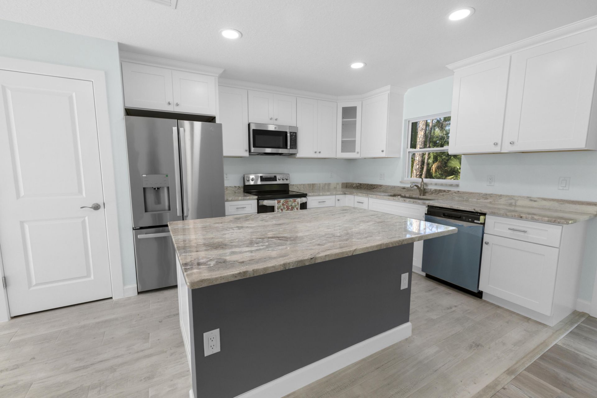 3896 NW 24th Avenue, Okeechobee, FL 34972 Photo