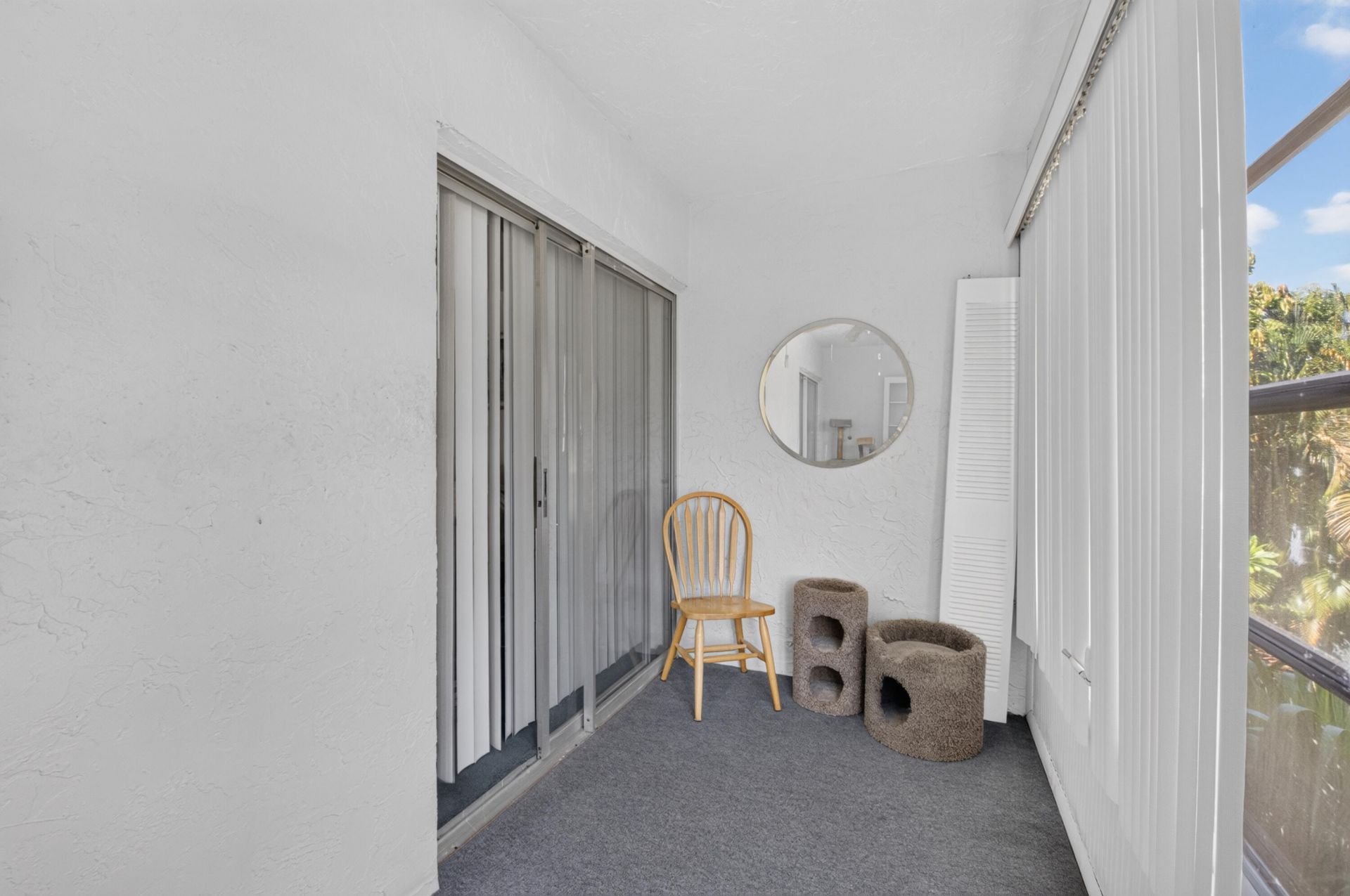 2 Abbey Lane, Unit 205, Delray Beach, FL 33446 Photo
