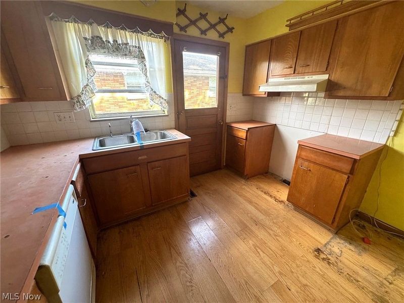 1809 Rockland Avenue, Belpre, OH 45714 Photo 4