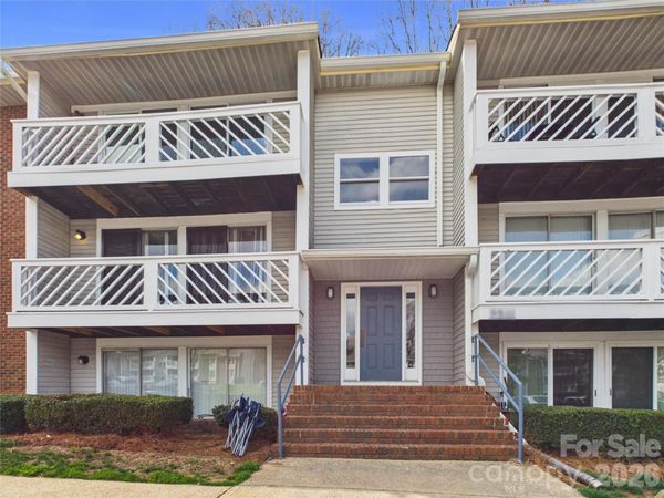 9511 Shannon Green Drive, Unit APT E, Charlotte, NC 28213