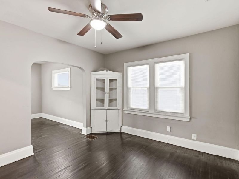 181 N Wheatland Avenue, Columbus, OH 43204 Photo 9