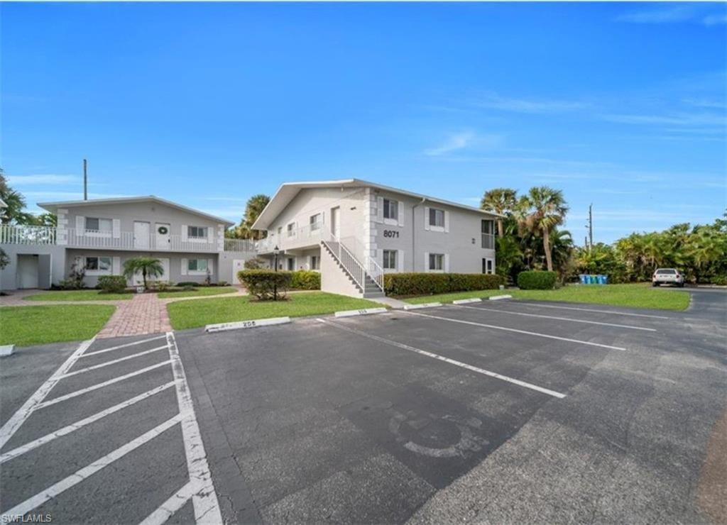 8071 Country Rd , Unit 206, Fort Myers, FL 33919 Photo