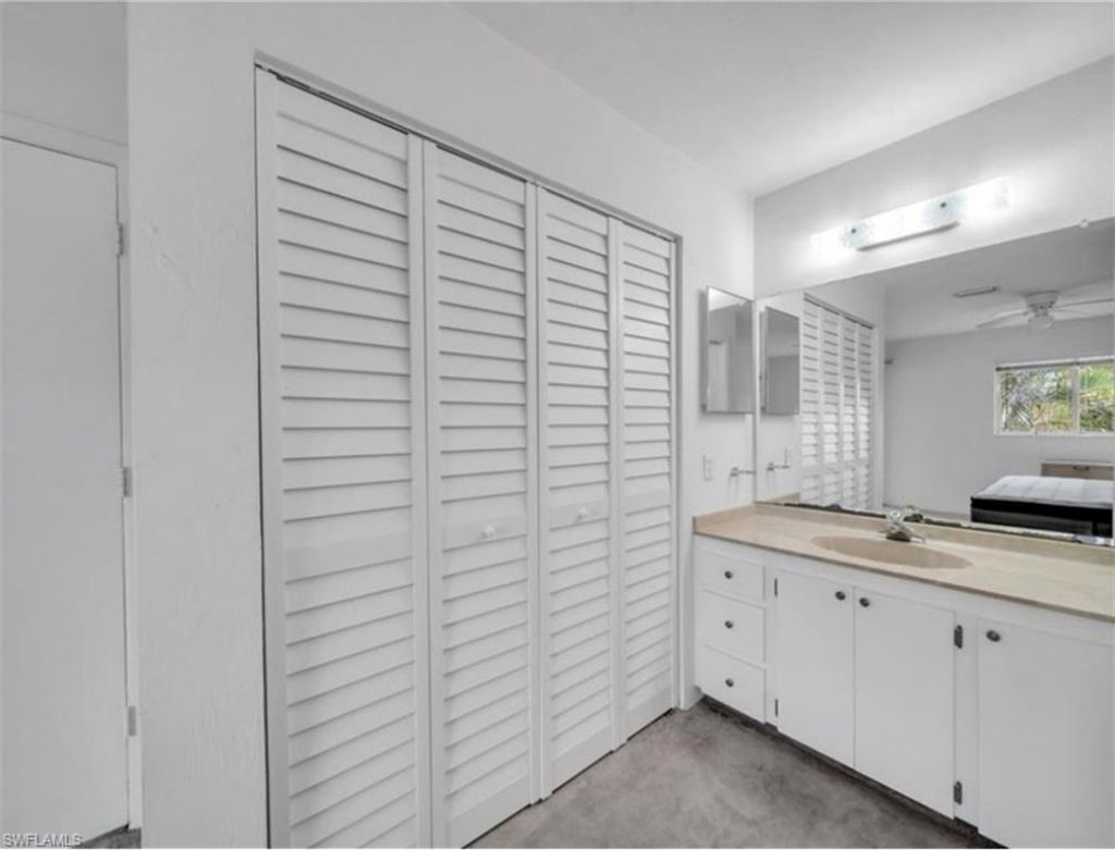 8071 Country Rd , Unit 206, Fort Myers, FL 33919 Photo