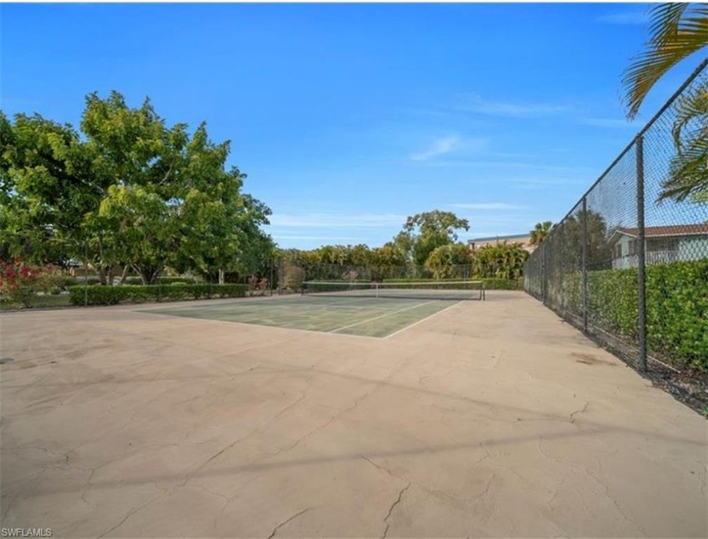 8071 Country Rd , Unit 206, Fort Myers, FL 33919 Photo