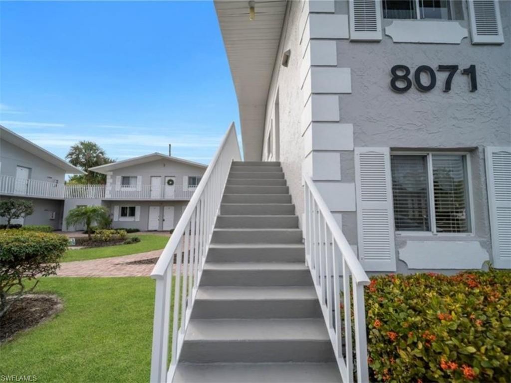 8071 Country Rd , Unit 206, Fort Myers, FL 33919 Photo