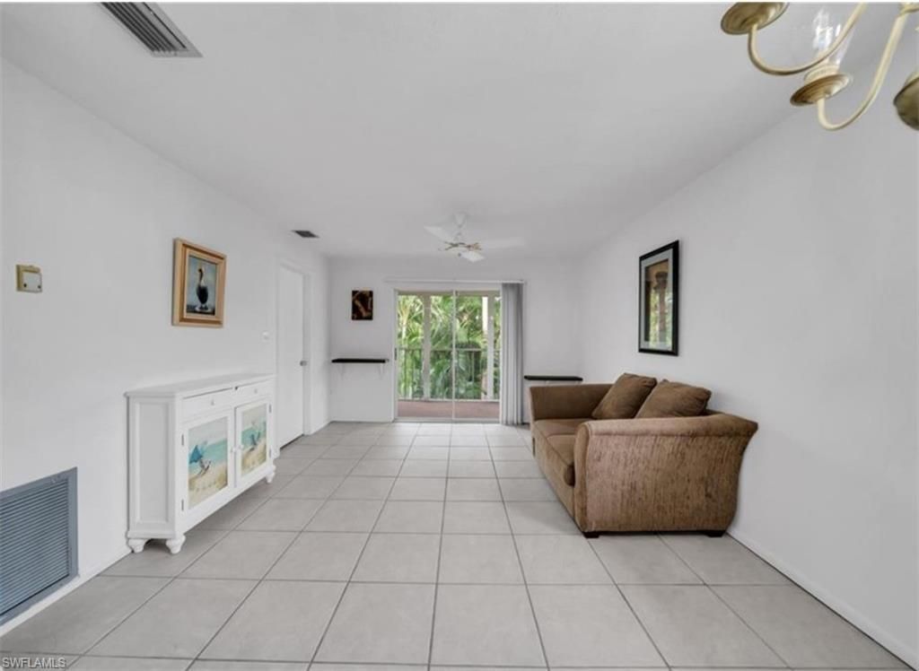 8071 Country Rd , Unit 206, Fort Myers, FL 33919 Photo