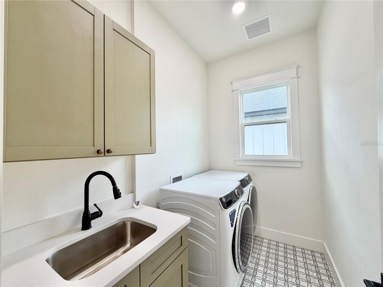 2598 NW 48th Terrace , Gainesville, FL 32606 Photo